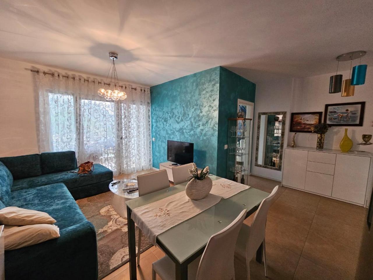 Sea&Sun&Sand Cosy Apartment In Durrës Exterior foto